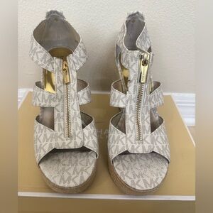Michael Kors Damita Wedge